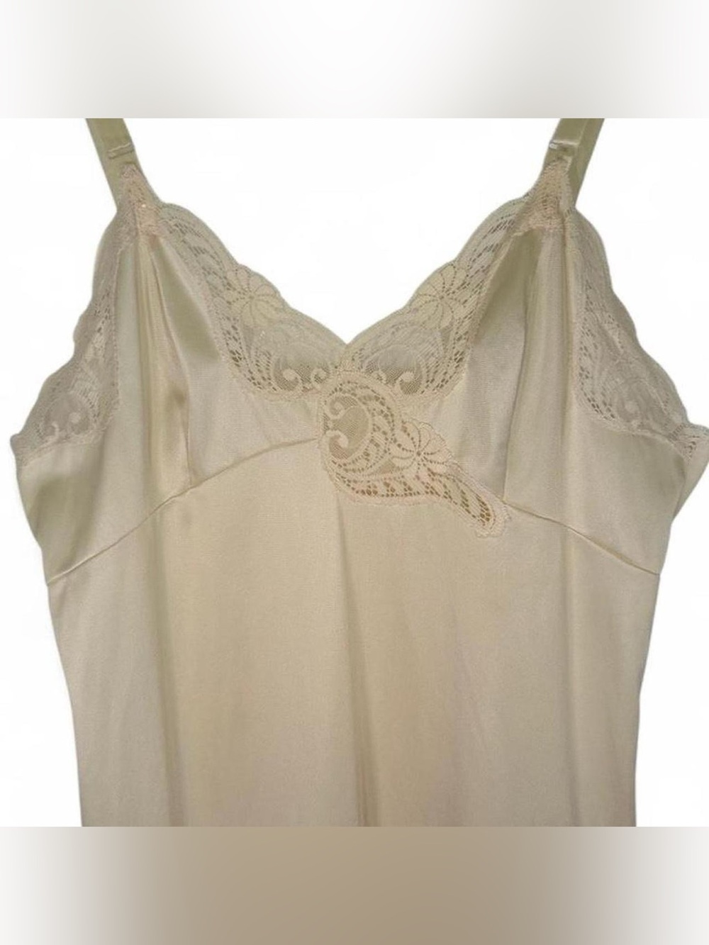 Vintage Komar Lace-Trimmed Full Slip | Cream/Champagne | Size 34 Average - Picture 4 of 5